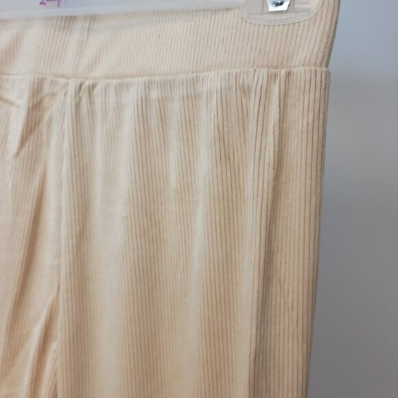 SHEIN High Waist Ribbed Ultra Soft Pants - Picture 4 of 7